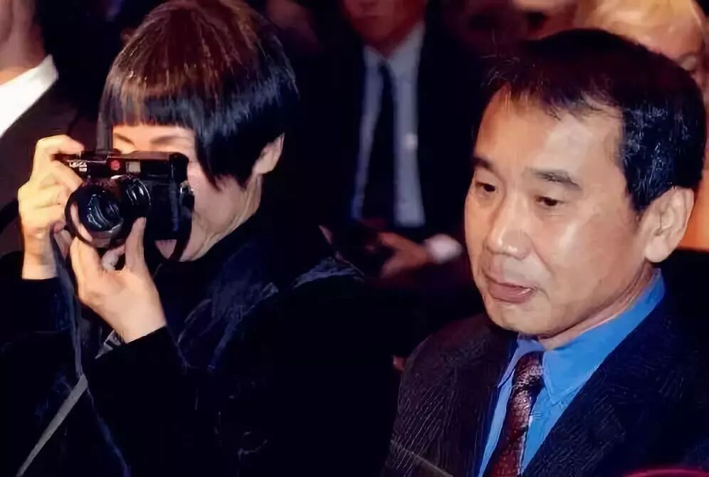 自曝家醜 村上春樹公佈其父是侵華日軍 卻被罵 這是諾貝爾文學獎等不了 轉戰和平獎 峰嶺foreignlink 微文庫