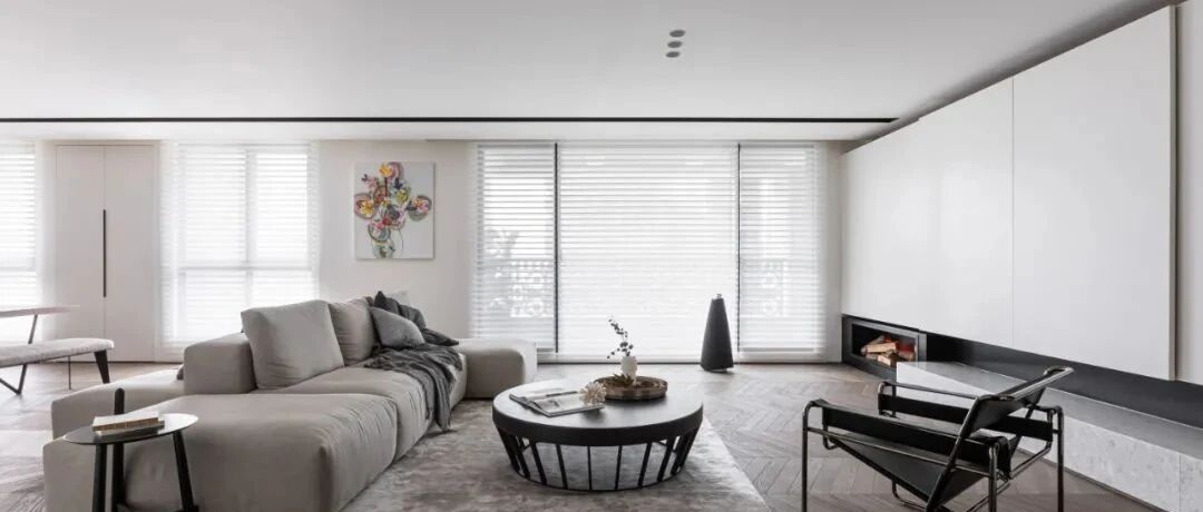 唐忠汉 | 白线：回归本真纯粹