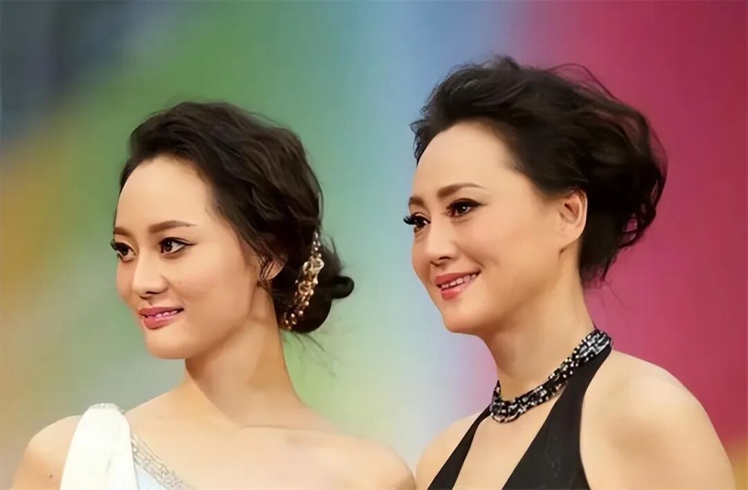 早在2010年金星秀资源,上大二的张楚楚表示自己不想学设计,要当演员.