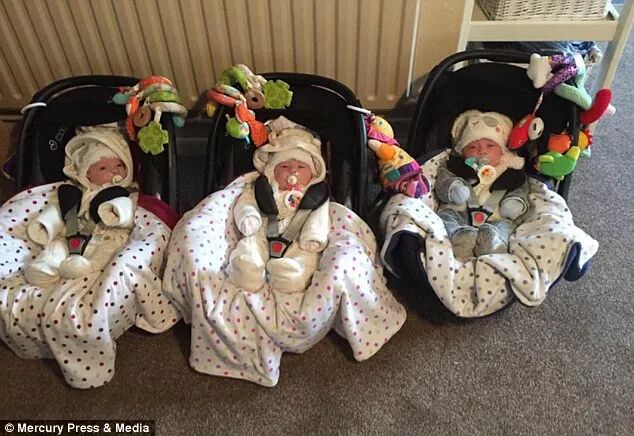 生了个三胞胎,这对年轻爸妈差点被逼疯,无奈开始了军事化管理.