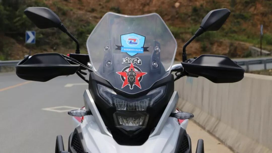 丙测评 高性价比全功能车凯越400x V S 凯越500x 小丙摩托车评中心 微信公众号文章阅读 Wemp