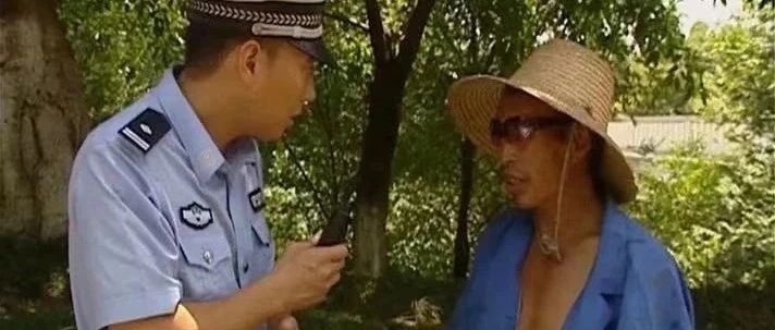 《谭谈交通》：笑点密集的民生节目里，尽是无比真实的人生