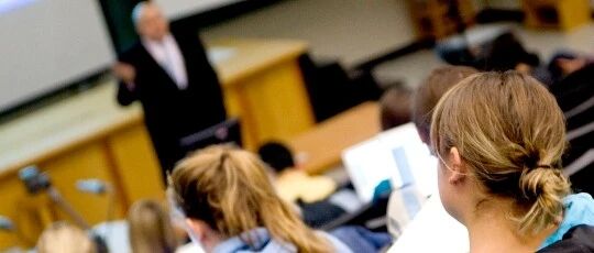 中国传媒大学校长：新闻传播类专业设置不看数量，看社会需求