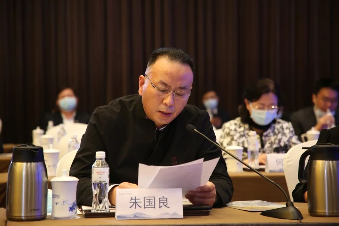 企业运营管理有限公司董事长张斌 浙江紫航资产管理公司董事长朱浩