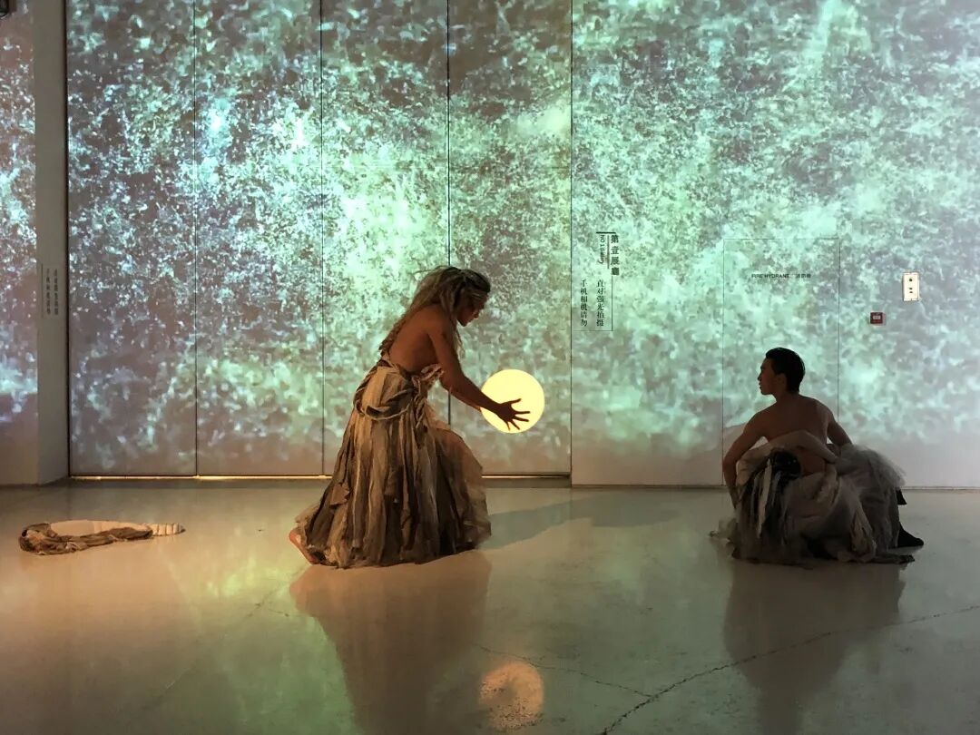 数字沉浸式戏剧《经·山海》,探索数字媒体与舞蹈的融合