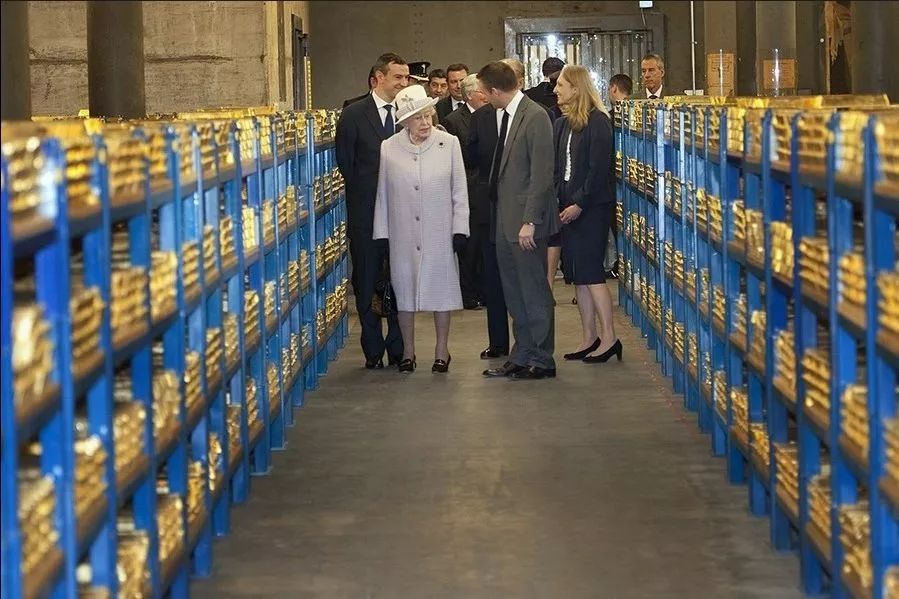 存在美国的5000吨黄金，世界各国还能要回来吗？