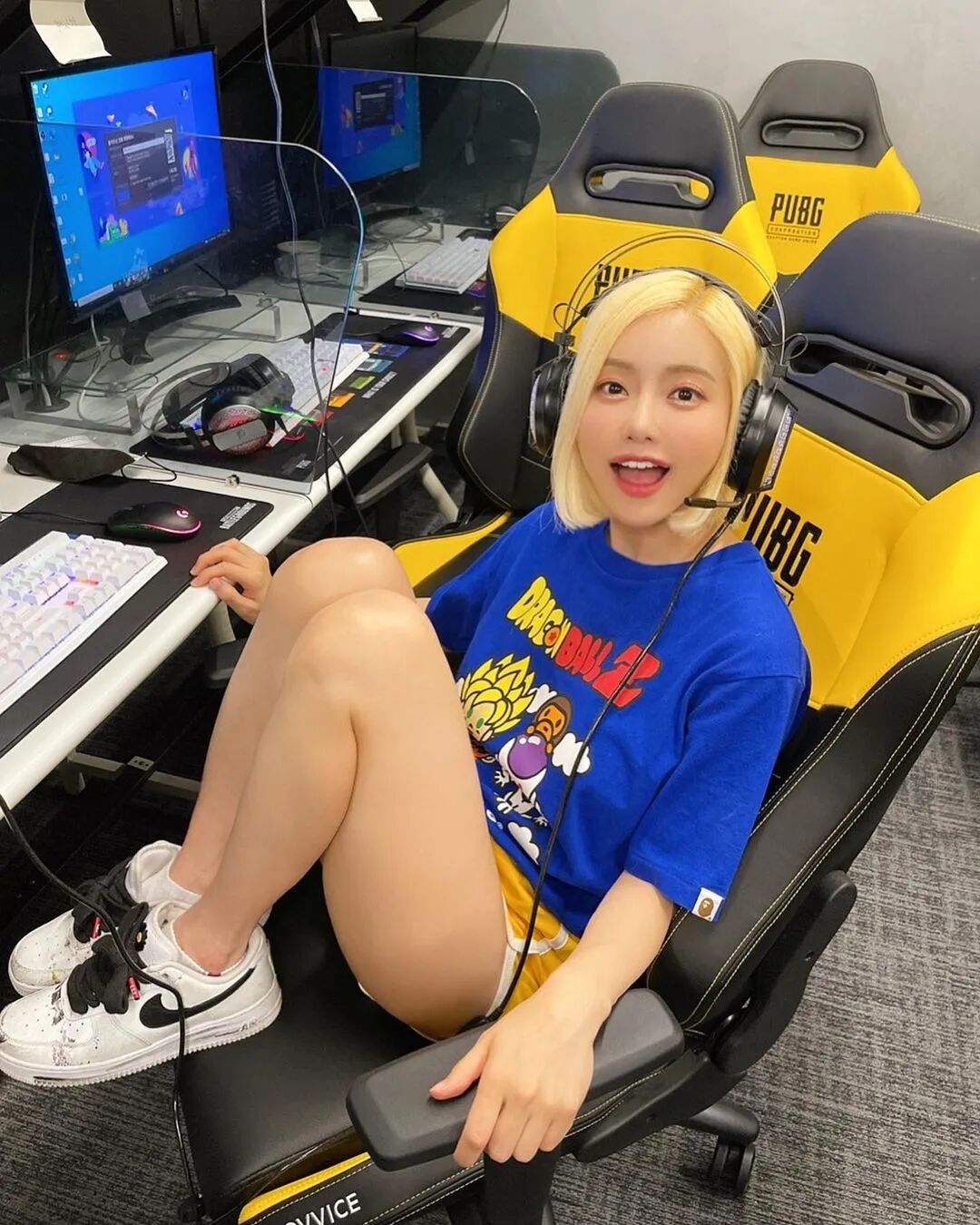 晕！DJ Soda上身中国李宁肖战同款？？？穿衣自由牛逼症！明日花输了！-Supreme情报网