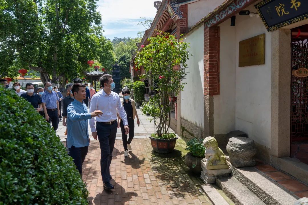 厦门庄荣良简历图片