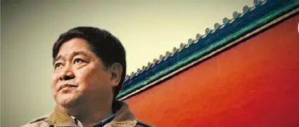 第一个走遍故宫9371座房屋的人，“宫斗”八年让故宫达到亿万级