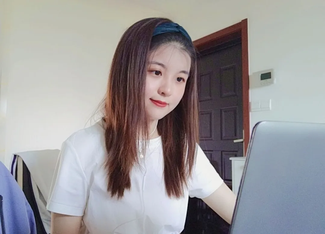 杨婷婷1.jpg