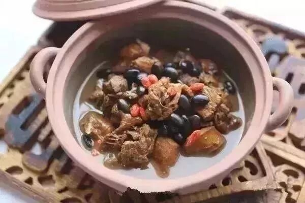 溪湖羊肉爐宅配新鮮本土羊肉批發零售帶皮羊肉火鍋羊肉片