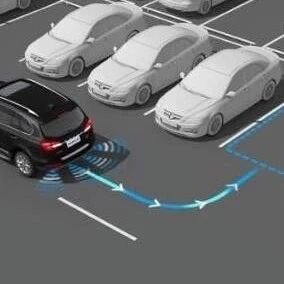 “倒车入库”小技巧，只要几分钟时间，轻快撑握倒车入库和侧方停车！