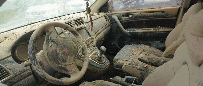 泡水后的别克凯越仅100元，泡水后的宝马2万，泡水车这么便宜为啥不能买 ！