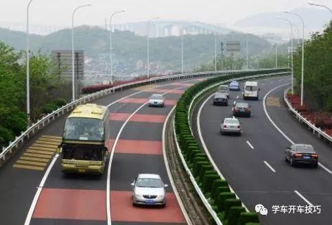 國內高速四大坑，你載過跟頭嗎？你遇到過幾個？ 汽車 第2張