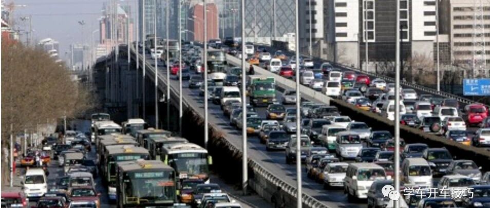 在美国100个人81人有车，日本是55人有车，中国的数据让人意外