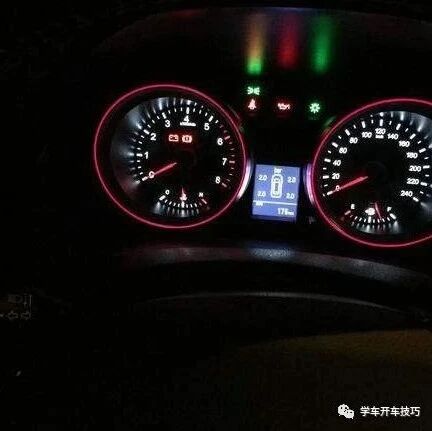 车子整夜没熄火，第二天车主看见仪表盘：稳住！先发个朋友圈再说