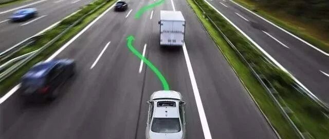 “会开车”和“会开车”完全是两个概念,开车有这些习惯，才是真正的“高手”!