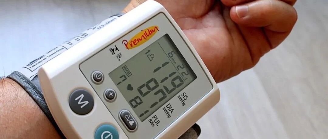 量血压，选左手还是右手？在药店这样做准没错！