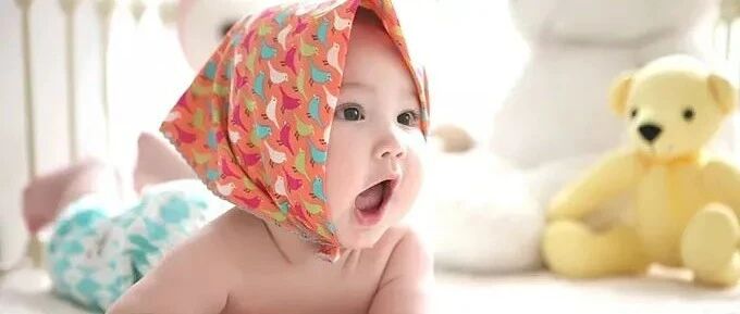 小孩子脸上长白斑就打虫吗？真正的答案竟是这个！