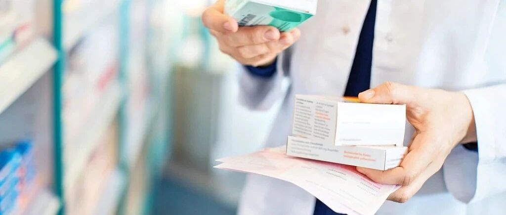 如何从药名辨别复方感冒药的成分？