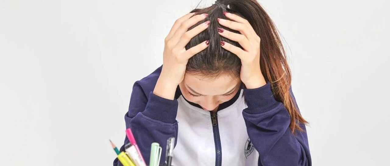 危险的“初二现象”，父母再难也要陪孩子度过！越早看越好！