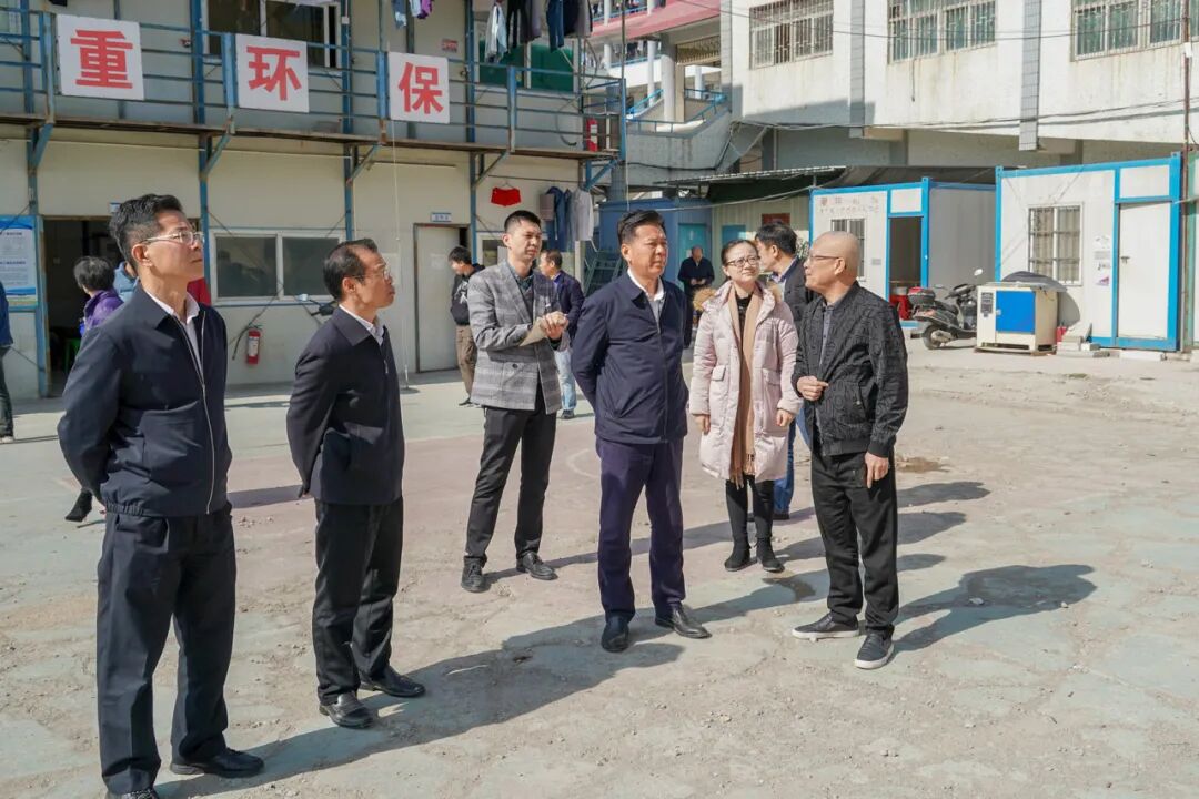 图片新闻