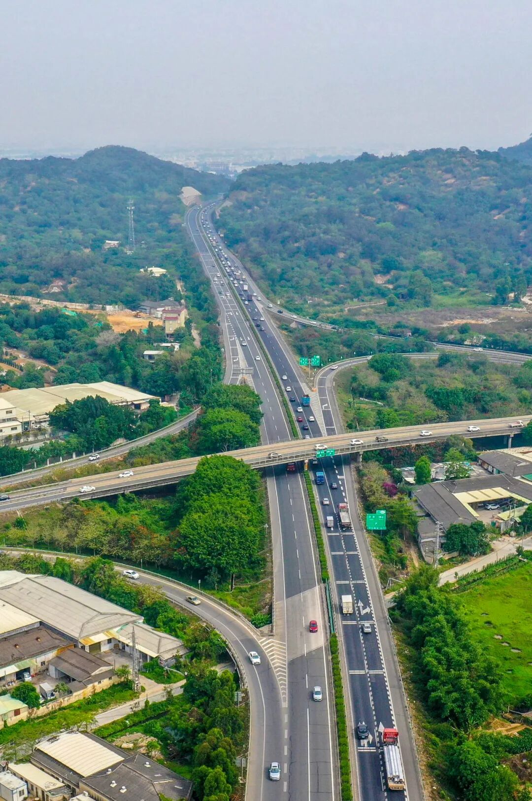 铁路,公路,港口…大交通,托起内畅外联枢纽之城!