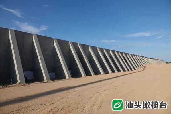 陆丰东站位于汕尾市陆丰市南塘镇西南侧,设计为2台4线路基站.