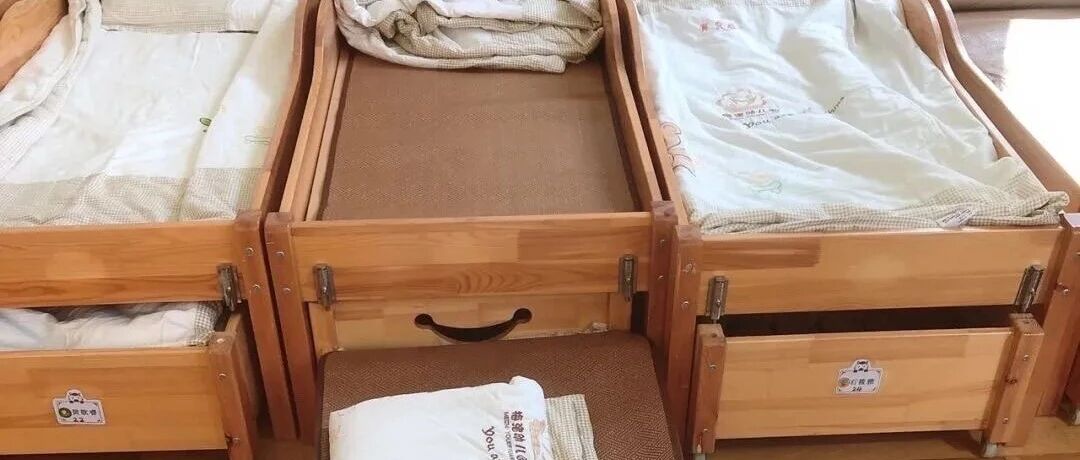 “看到那张床，我整个人都不好了”幼儿园床具太奇特，宝妈愣住了