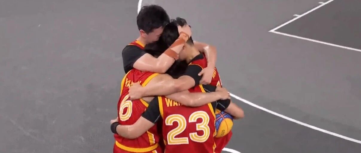 2分险胜！干掉世界第一！这块奥运奖牌，中国篮球等了整整29年……