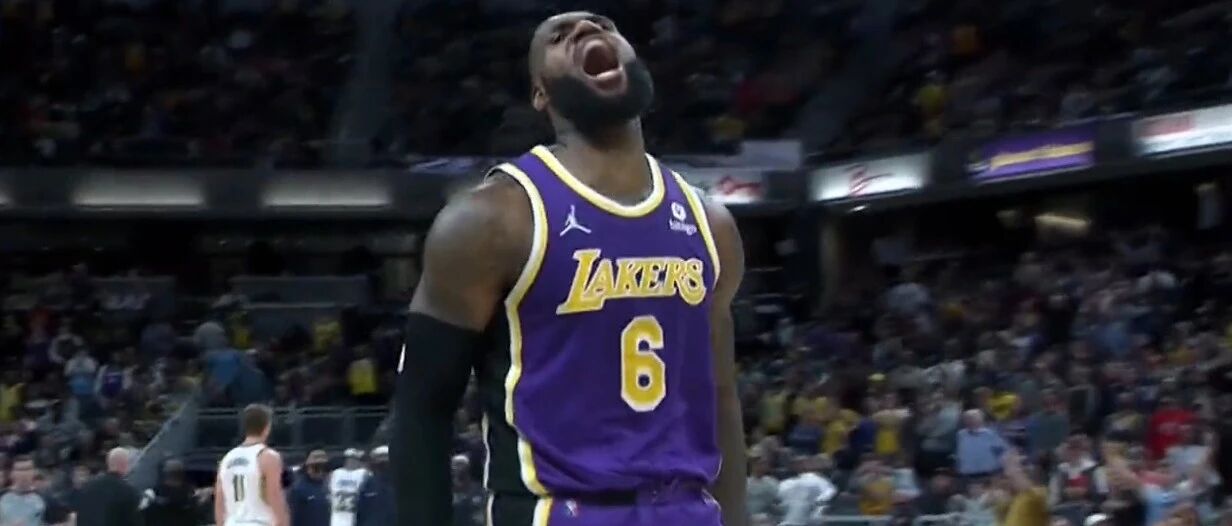 杀红眼！詹姆斯39分5板6助2盖帽！霸王步+怒吼！全力詹通知加时赛