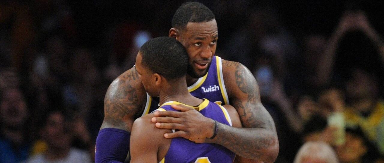 重磅！湖人秘密武器回来了！骨折28天归队！他就是利拉德第一克星