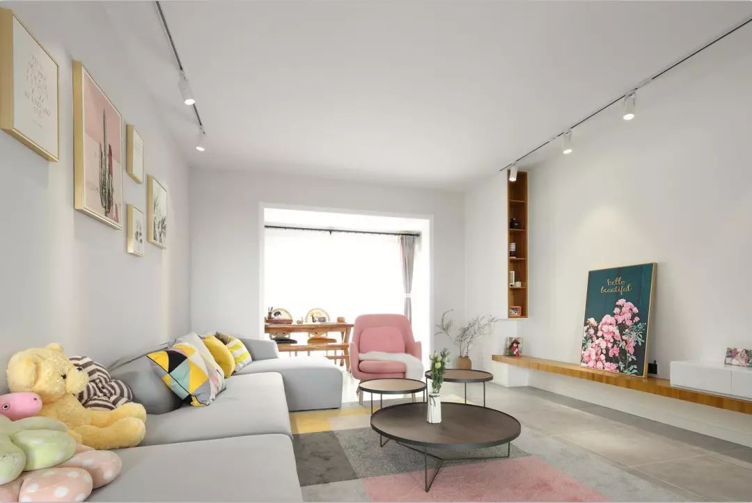 120㎡北歐新房，唯美客廳大氣有活力，廁所雙台盆實用極了！ 家居 第3張