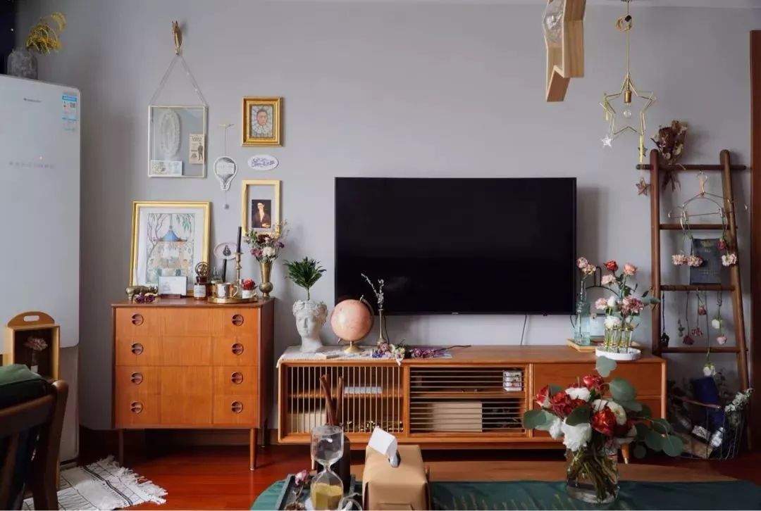 如何布置一個精致實用的電視牆？ 家居 第3張