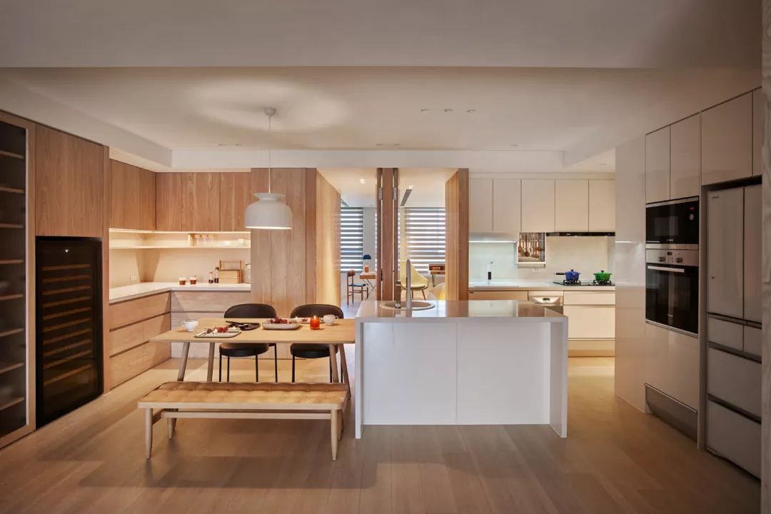 180㎡現代簡約，暖色調與木質感的家居設計，讓人心曠神怡 家居 第7張