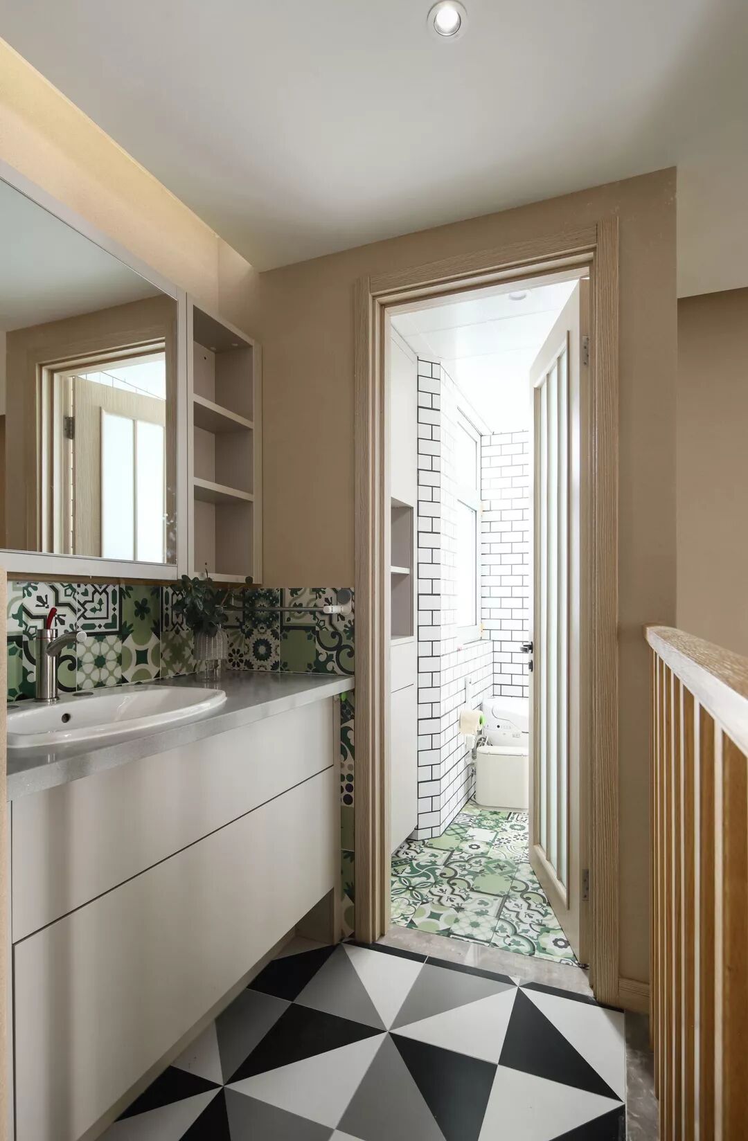 180㎡现代复式，舒适暖暖的家，洋溢着轻松与欢快的味道！