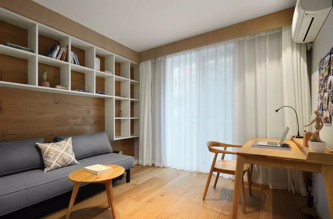 125平的極簡原木風三居室，簡單舒適而又自然的家 家居 第10張