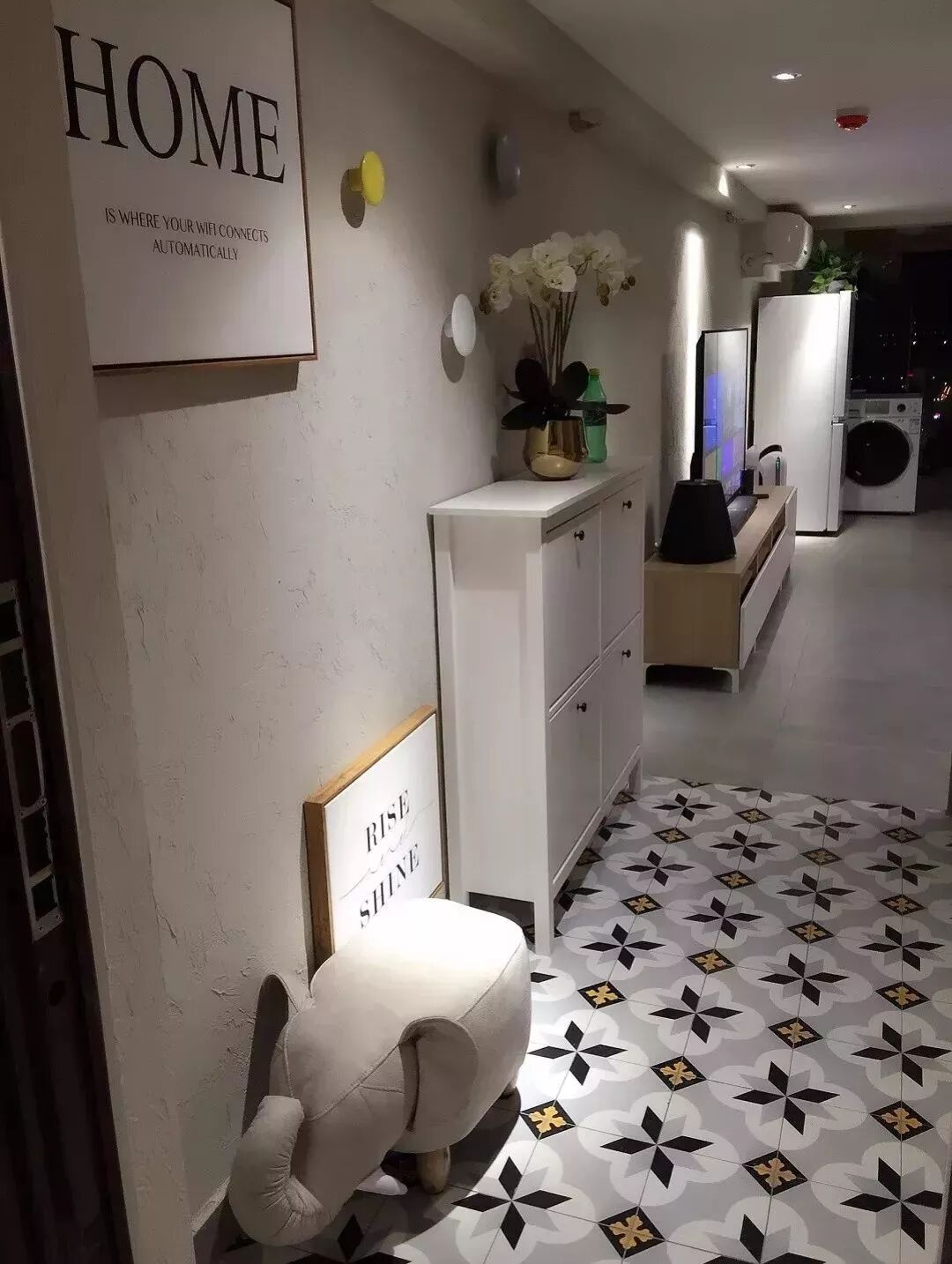 矮鞋櫃+換鞋凳，小玄關就這樣利用！ 家居 第16張