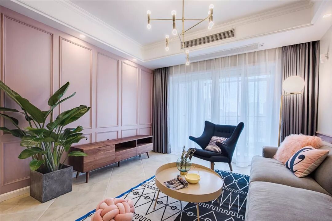 背景墙装上线框，档次立马高大上！