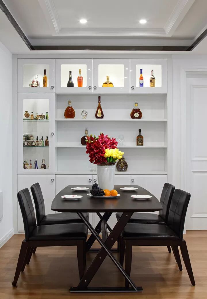 118平现代简约三居室，电视背景墙这样做简约又大气！