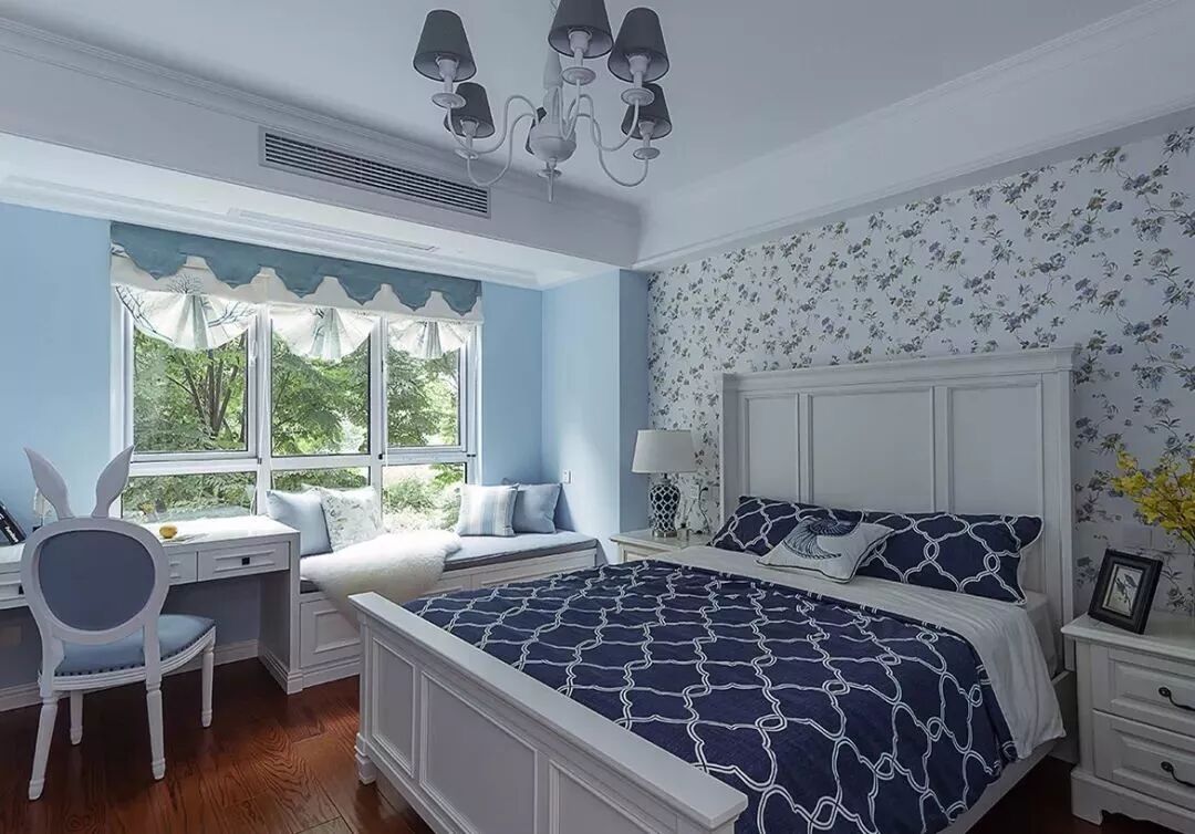 飘窗内开窗怎么装窗帘_内飘窗_飘窗内部是空的吗