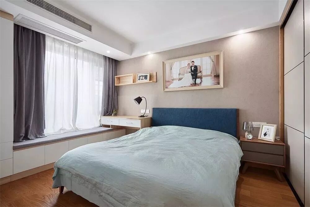 飘窗内开窗怎么装窗帘_飘窗内部是空的吗_内飘窗