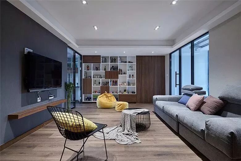 客廳的茶幾，越小越好！ 家居 第29張