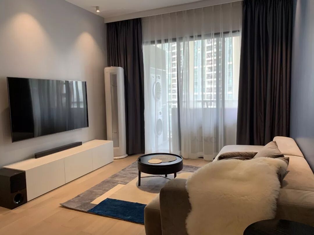 78㎡简约两房，入户玄关暗藏玄机，家人都夸设计的妙！