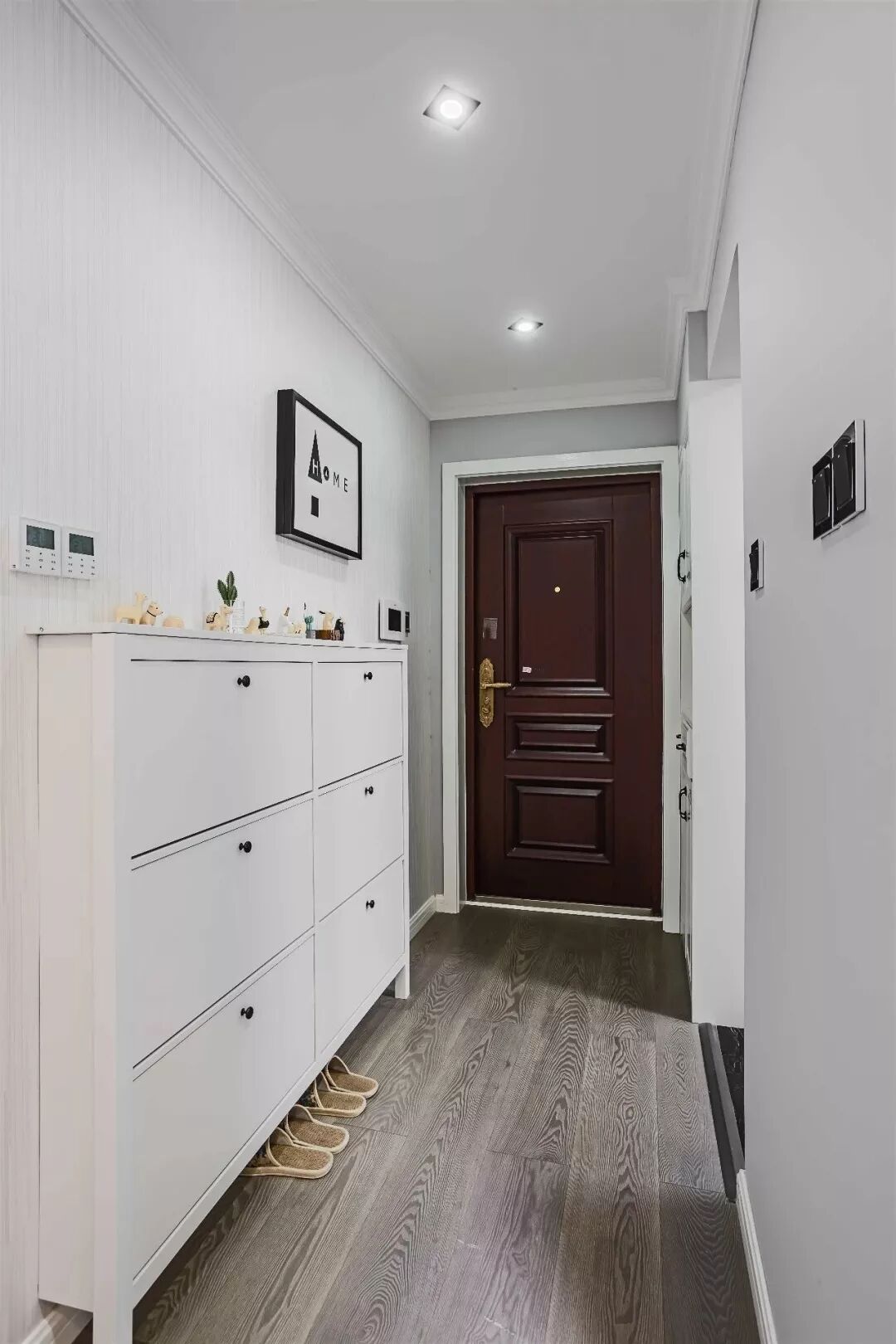 110平的北歐風復式三居室，簡潔大方又不缺清新感 家居 第3張