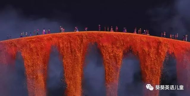 像coco一样重叠英文名:《寻梦环游记》英文名《coco》，感觉还可以叫《亡灵环游记》