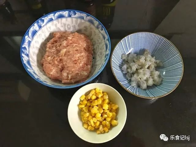 不管包什么馅饺子，记住2个拌馅窍门，饺子鲜嫩多汁，好吃不腻