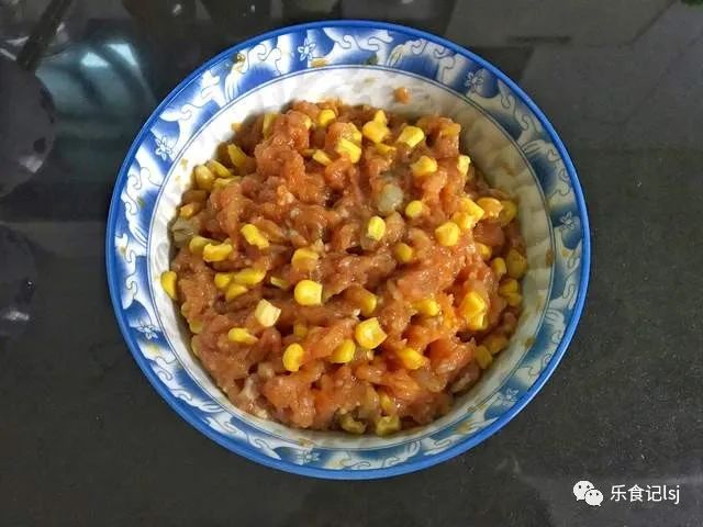 不管包什么馅饺子，记住2个拌馅窍门，饺子鲜嫩多汁，好吃不腻