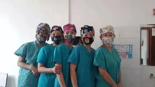 一次性手术帽怎么戴牙医要不要戴手术帽,这竟然是一个问题？_https://www.jmylbn.com_新闻资讯_第11张