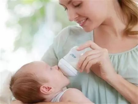 1歲的寶寶喝奶有講究，這幾種奶你千萬別買！ 親子 第4張